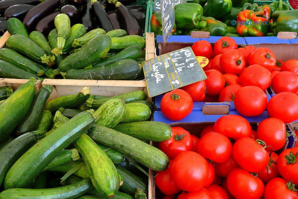 30 unique.s photos: Canada, Costa Rica, France, Mexico, USA 12 Courgettes, France, photo