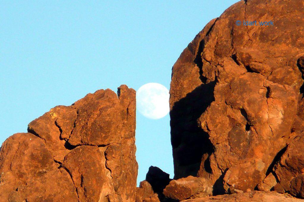 30 unique.s photos: Canada, Costa Rica, France, Mexico, USA 4 photo of rock formation, Arizona