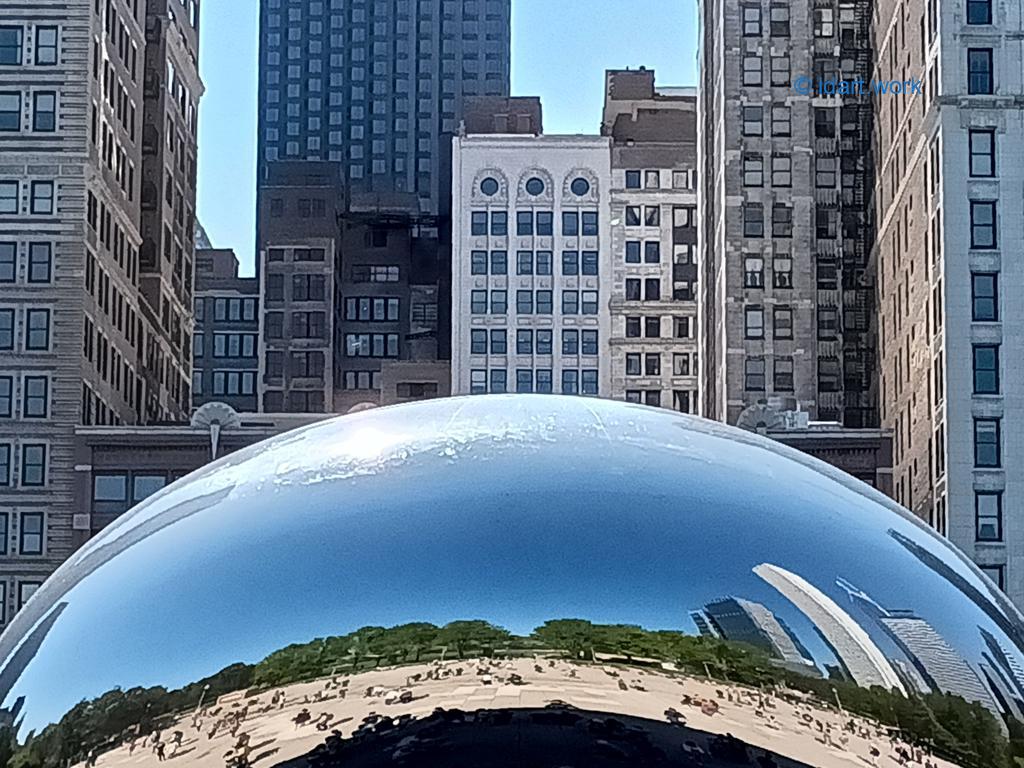 Chicago monumental sculptures: the bean