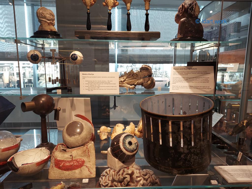 collection of historical scientific instruments at Harvard University