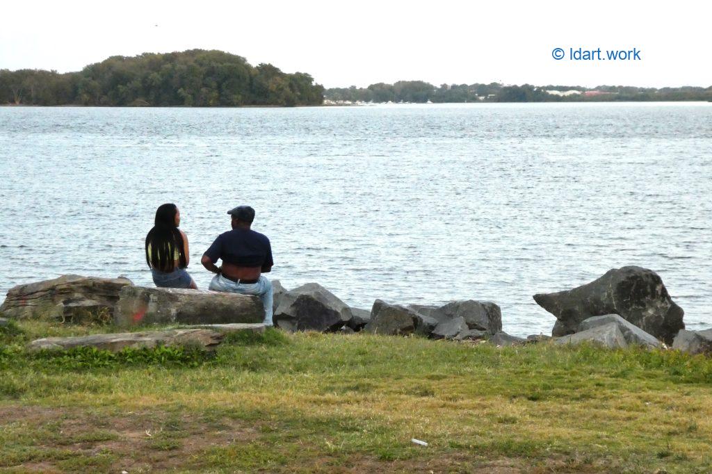 The 9 best self-guided walking tours for newcomers in Philly 3 Walk in Philly, or take a break along the river